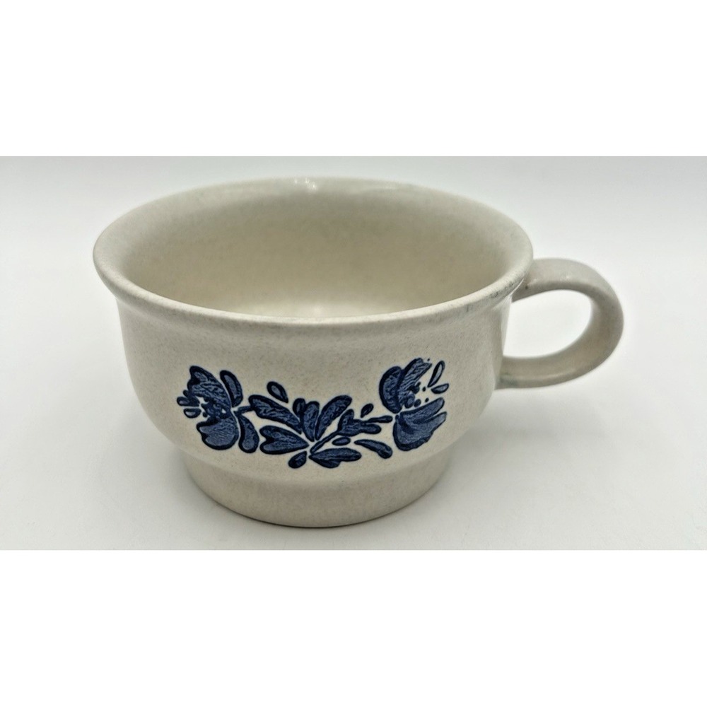 Pfaltzgraff Yorktowne 7-1 Blue Flower Flat Soup Chili Coffee Mug Made In USA